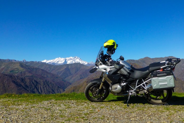 L'Argo al cospetto del Monte Rosa